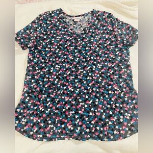 Medical scrub top size large